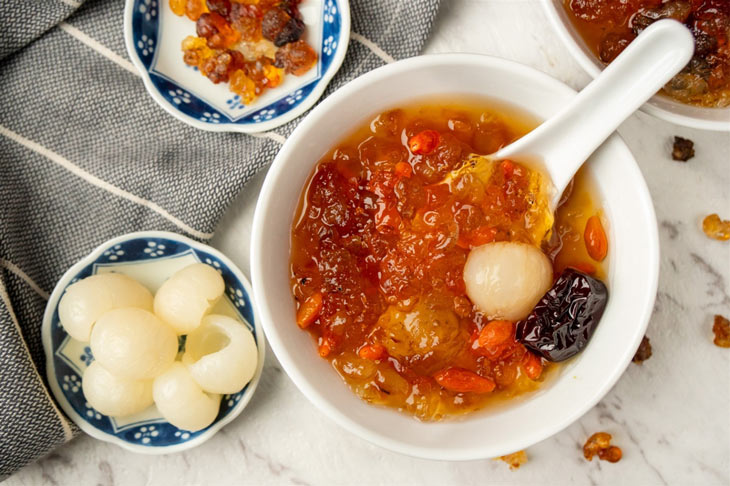 Yến chưng là món ăn bồi bổ sức khỏe